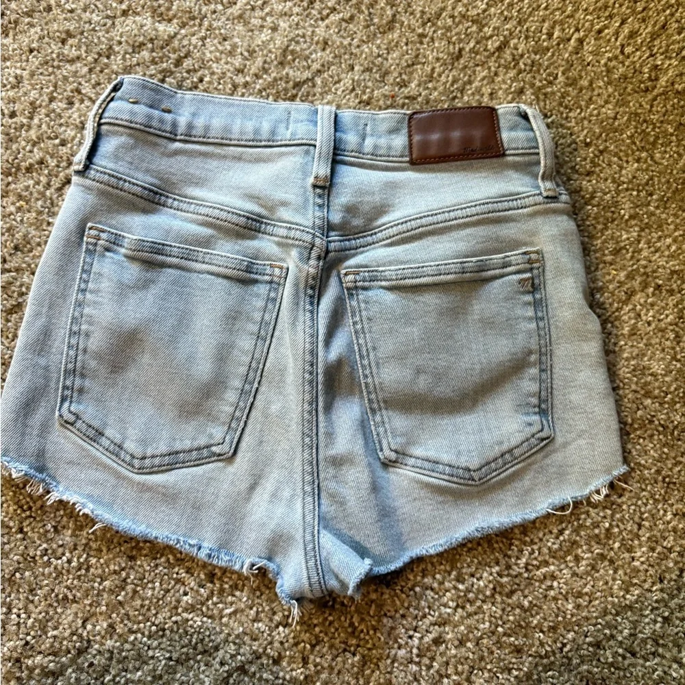 Madewell Light Blue Jean Shorts - Picture 2 of 5